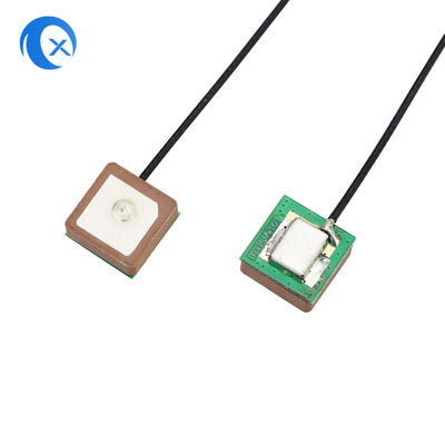12*12*67mm 22dBi de Hoge Aanwinst Ingebedde GPS Actieve Antenne van het Flardgps van de Autonavigatie Interne
